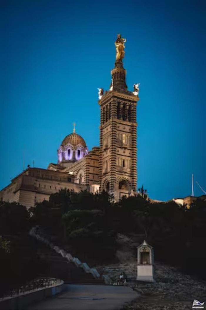 Vue Mer Le Panoramique Vieux-Port De مارسيليا المظهر الخارجي الصورة